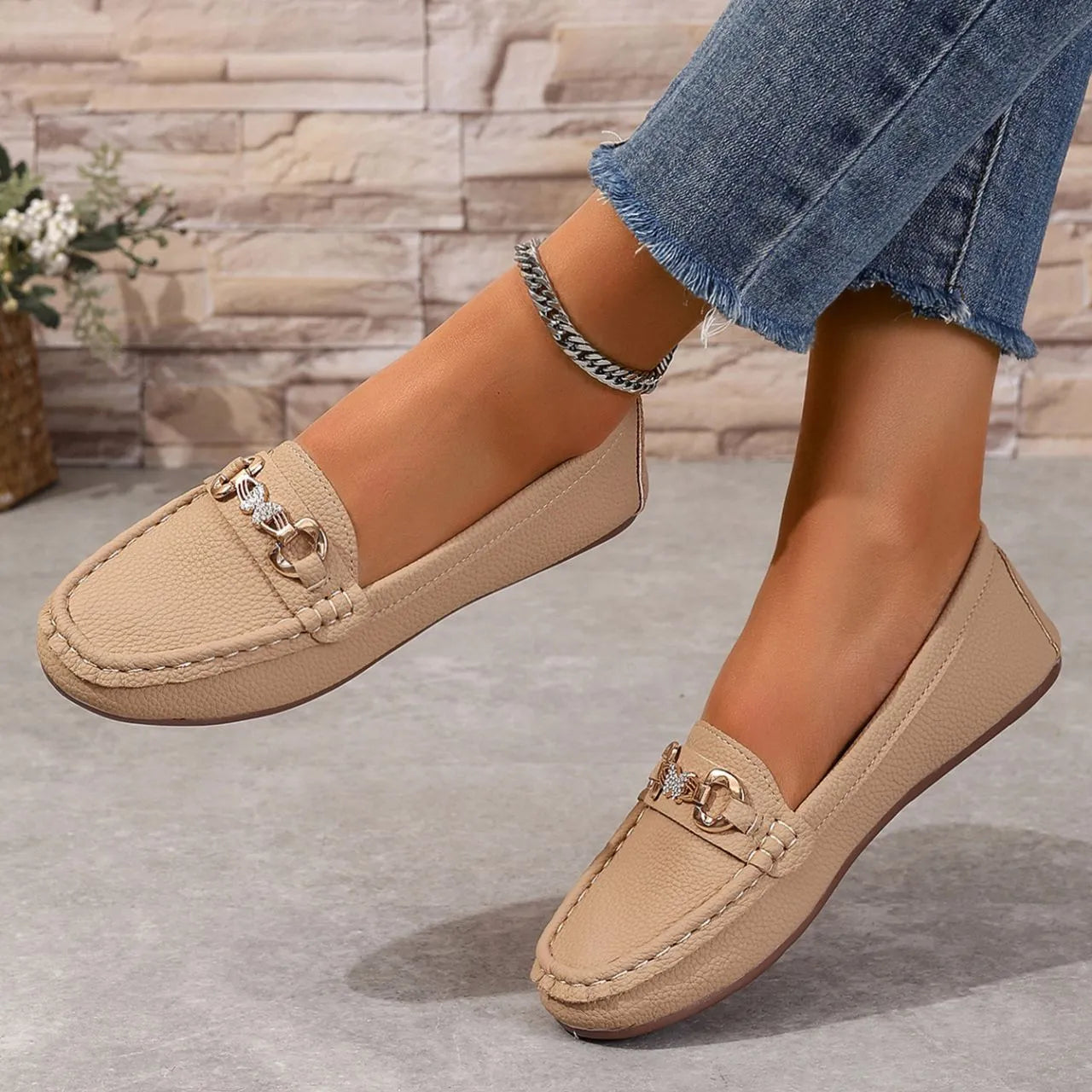 Women's Stylish And Simple Flat Shoes