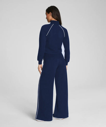 Women’s Relaxed Zip-Front Travel Jumpsuit