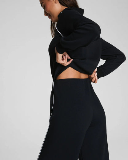 Women’s Relaxed Zip-Front Travel Jumpsuit