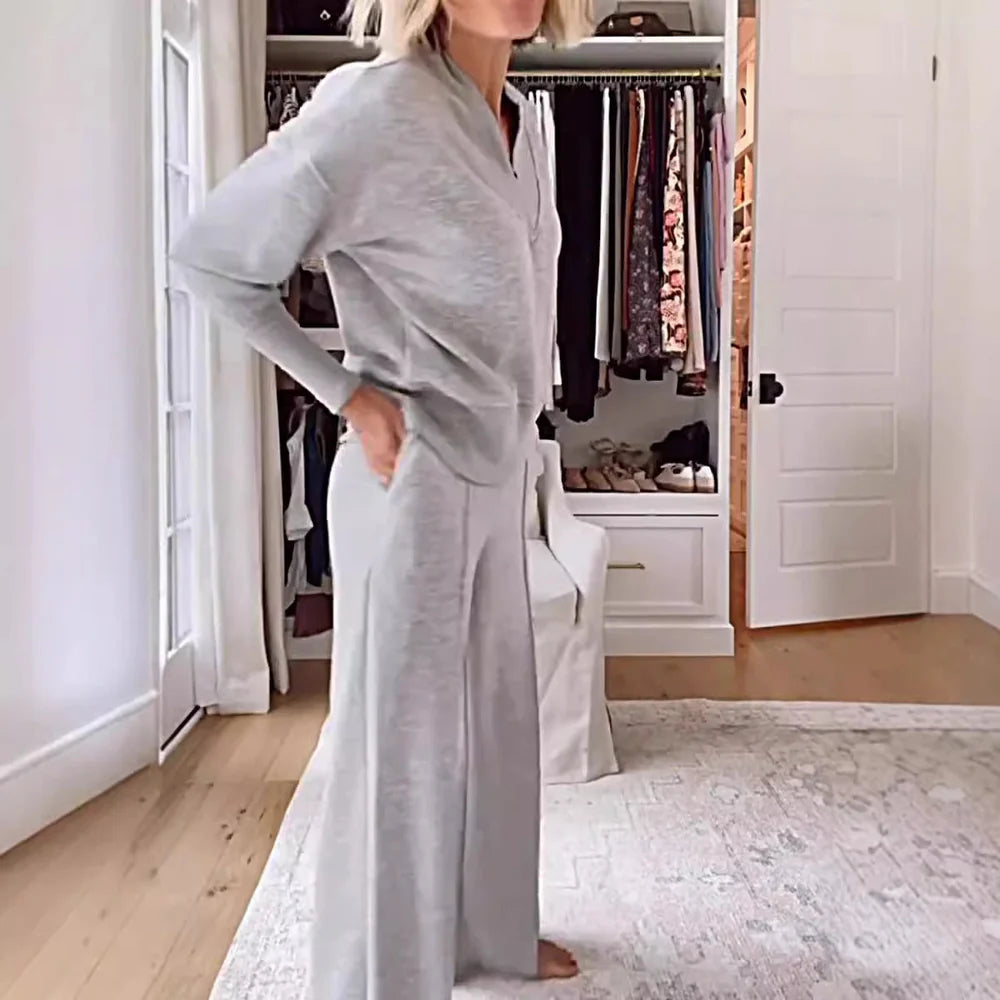 Women’s Relaxed Chic Two-Piece Comfort Set