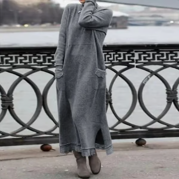 Loose plus size lace maxi dress