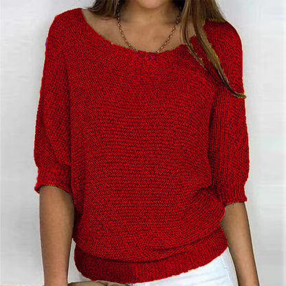Solid colour sweater with a round neckline and 3/4 sleeves