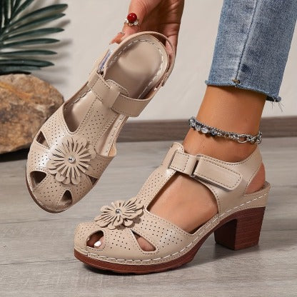Women’s Floral Cut-Out Chunky Heel Comfort Sandals
