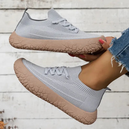 Women’s Knitted Lace-Up Trainers