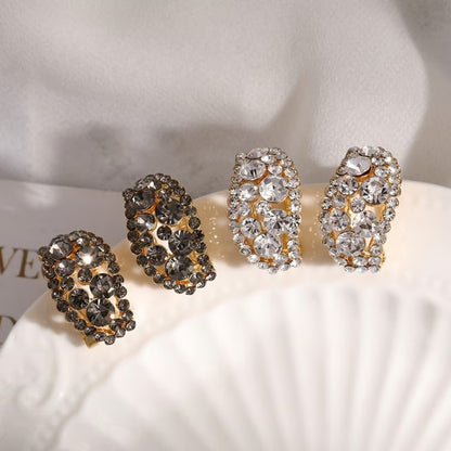 Elegant Oval Hoop Earrings