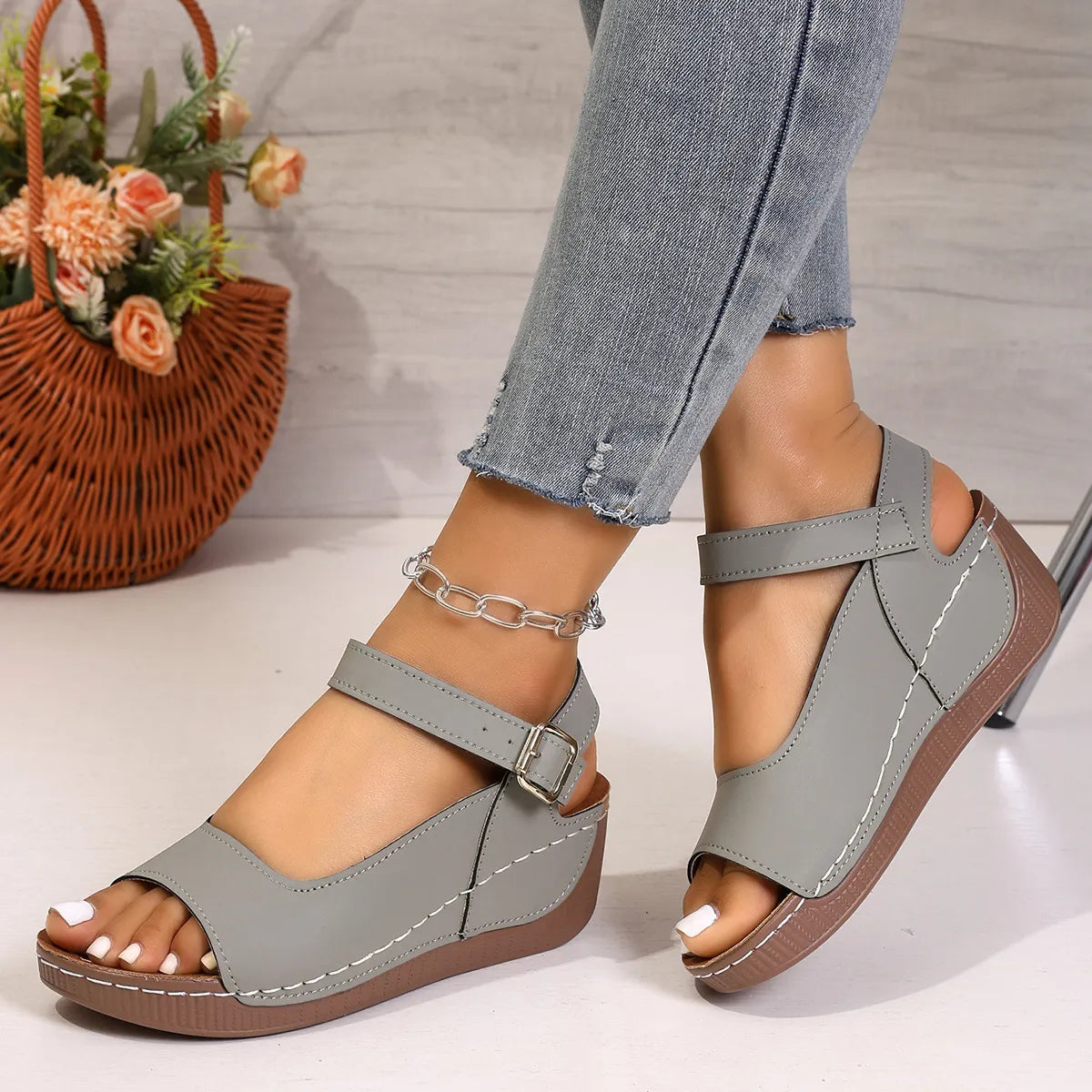 Women's Everyday Comfort Wedge Sandals