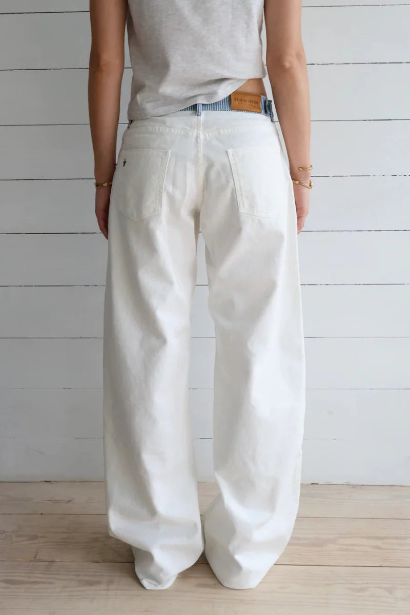 Women’s High-Rise Wide-Leg Denim Jeans