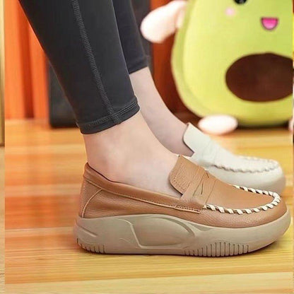 Women’s Classic Moccasin
