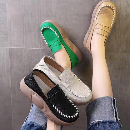 Women’s Classic Moccasin