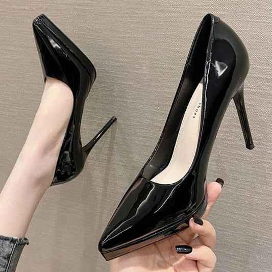 Women’s Gloss-Finish Pointed-Toe Stiletto Court Heels