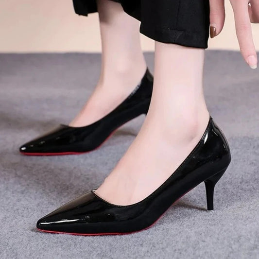 Women’s Gloss Pointed-Toe Slim Heel Court Pumps