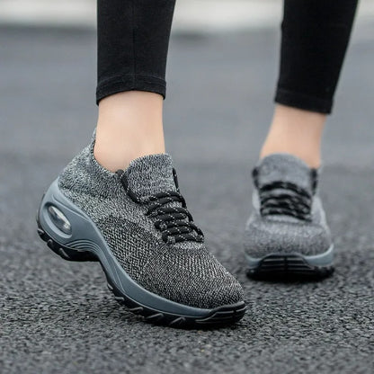 Women's Knit Air Cushion Trainers