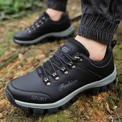 Men’s Outdoor Hiking & Mountaineering Shoes