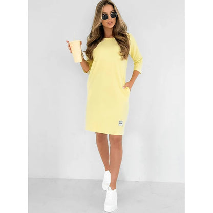 Crew neck dress with 3/4 sleeves and pockets