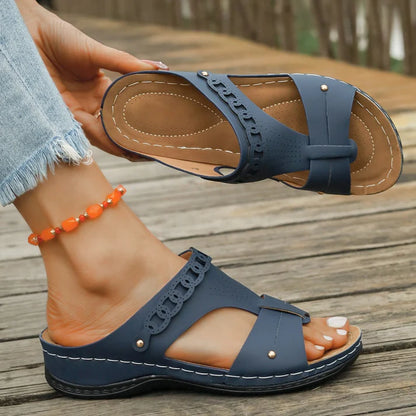 Women's Summer Platform Sandals with Stylish Cutout