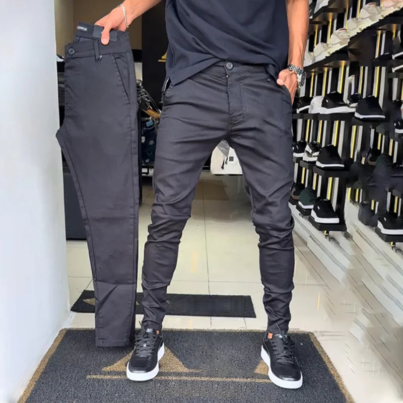 Men’s Slim-Fit Everyday Stretch Trousers