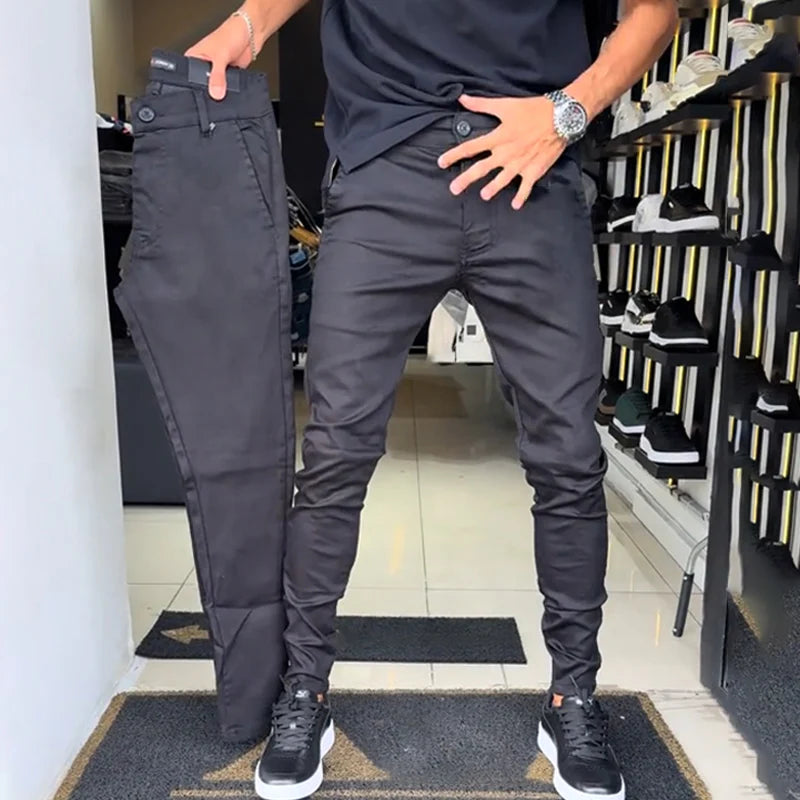Men’s Slim-Fit Everyday Stretch Trousers