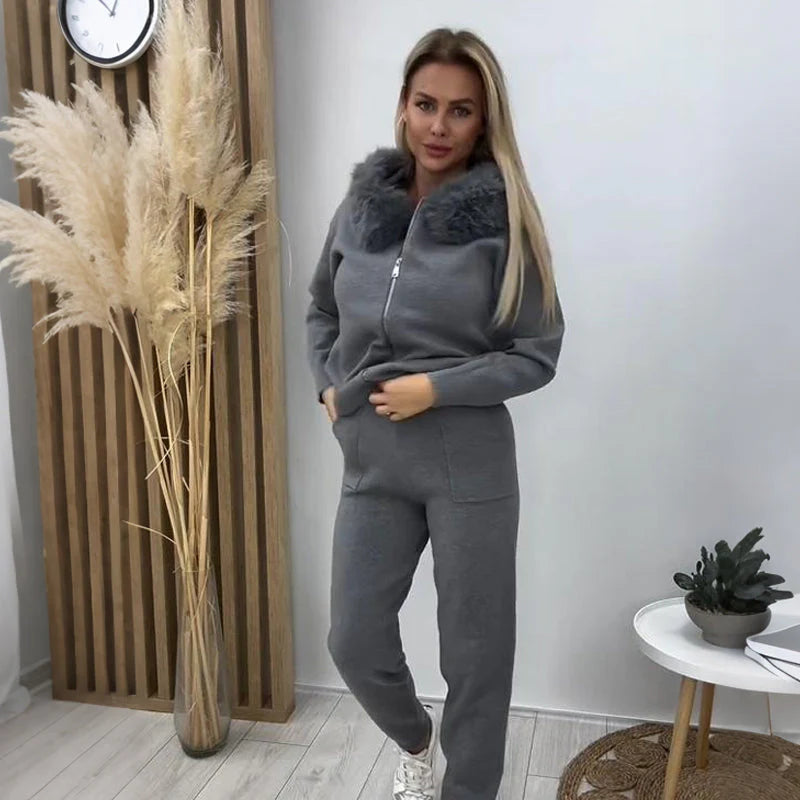 Women’s Plush Collar Zip-Up Hoodie and Jogger Loungewear Set
