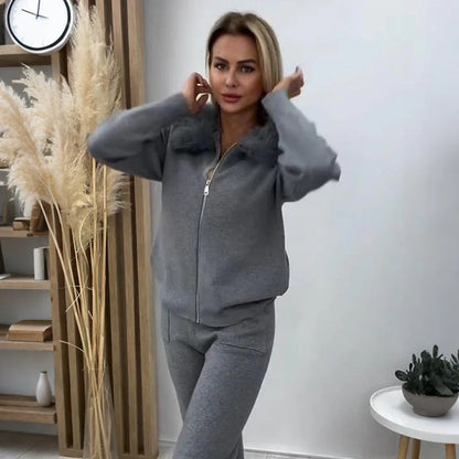 Women’s Plush Collar Zip-Up Hoodie and Jogger Loungewear Set