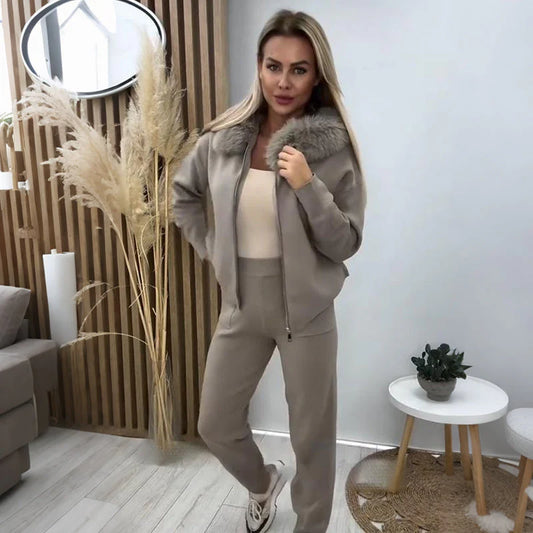 Women’s Plush Collar Zip-Up Hoodie and Jogger Loungewear Set