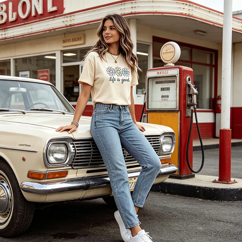 Women's Life Is Good Daisy T-Shirt