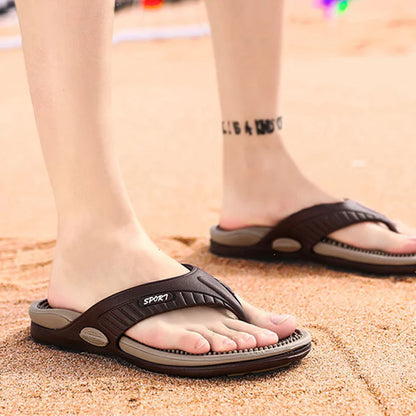 Men’s Textured Flip-Flops