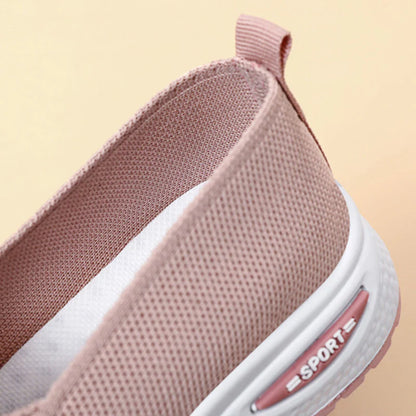 Women’s Mesh Slip-On Walking Shoes