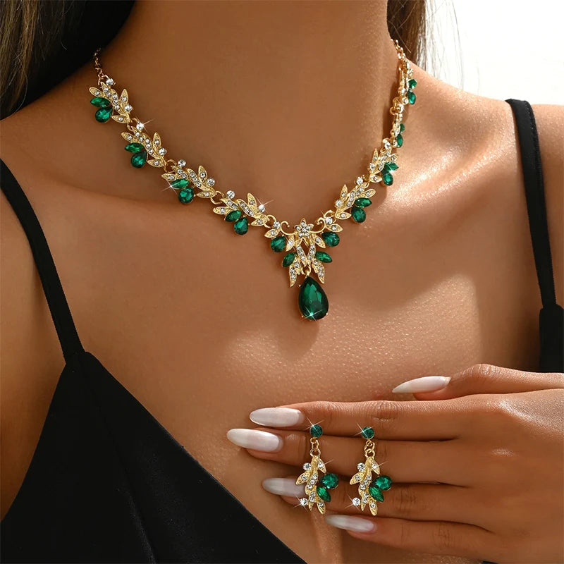 Sparkling Teardrop Necklace and Earrings Set