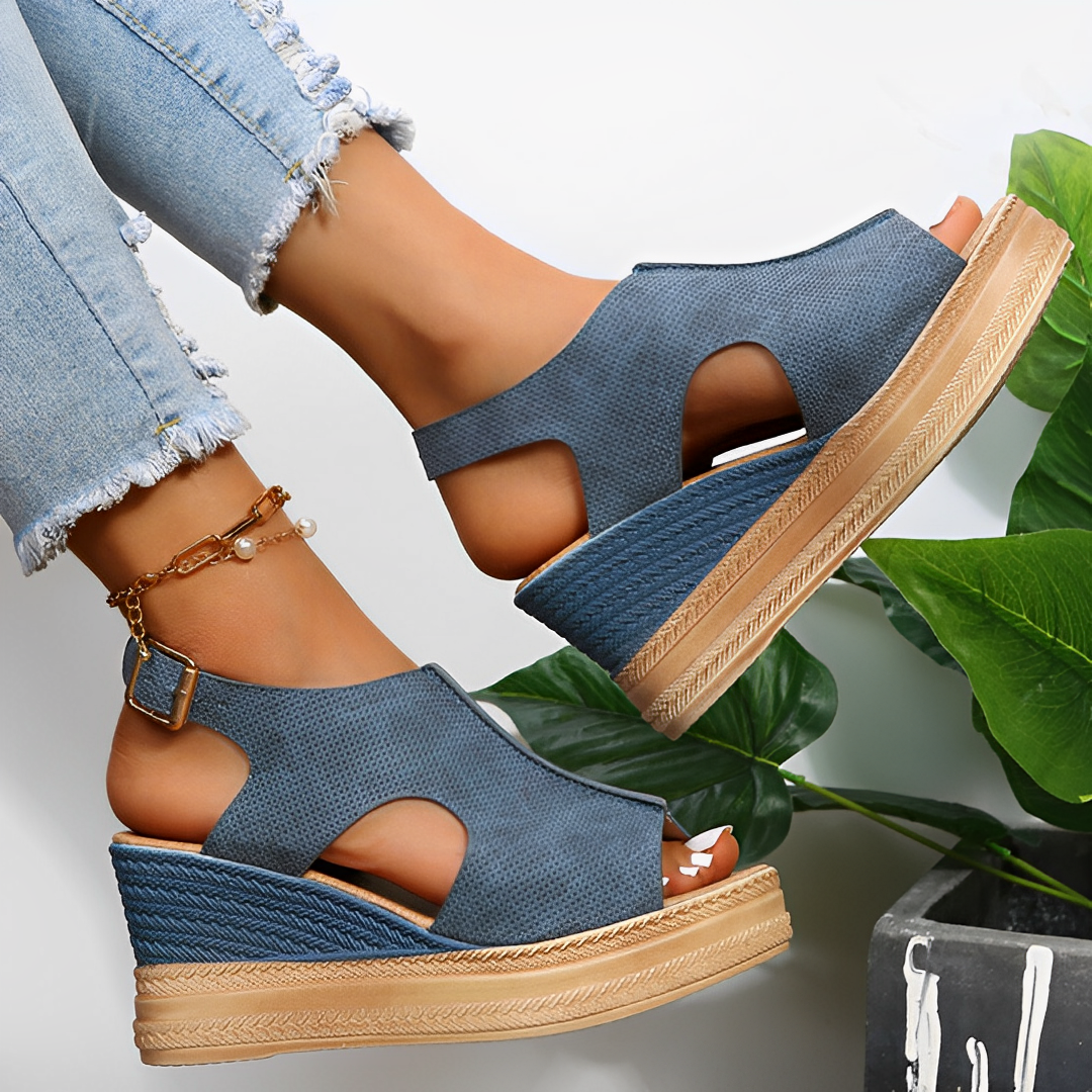 Chic Glitter Wedge Sandals