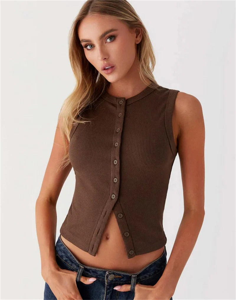 Women’s Ribbed Sleeveless Button-Front Crop Top