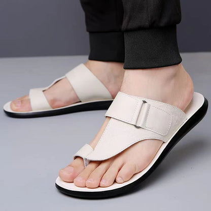 Men’s Geometric Strap Toe-Loop Sandals