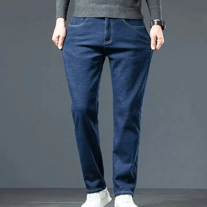 Men’s Fleece-Lined Straight-Leg Jeans