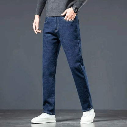 Men’s Fleece-Lined Straight-Leg Jeans