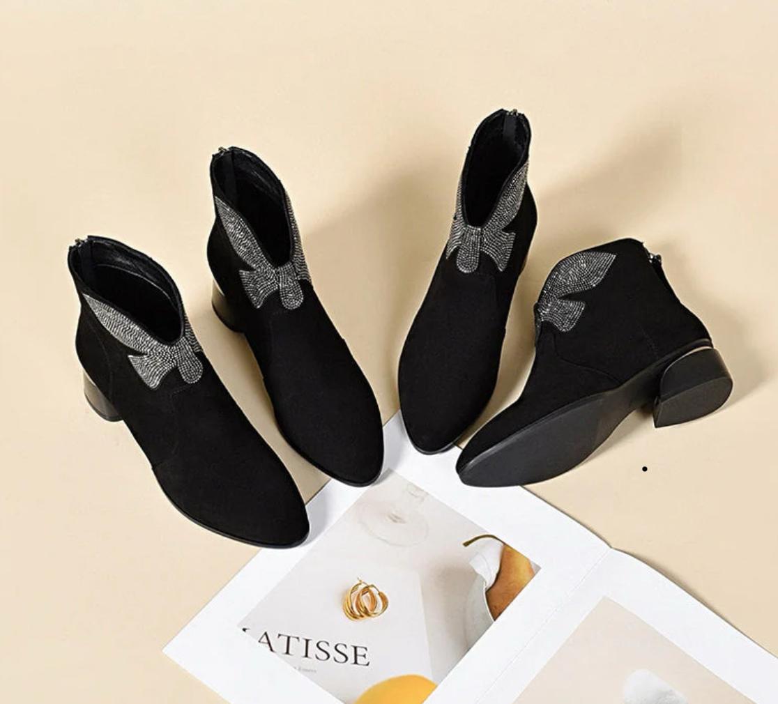 GlamKnot Boots