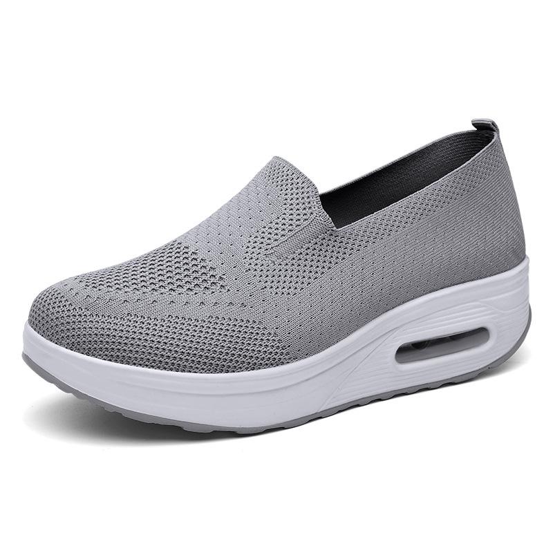 Women’s Comfortable Sneakers
