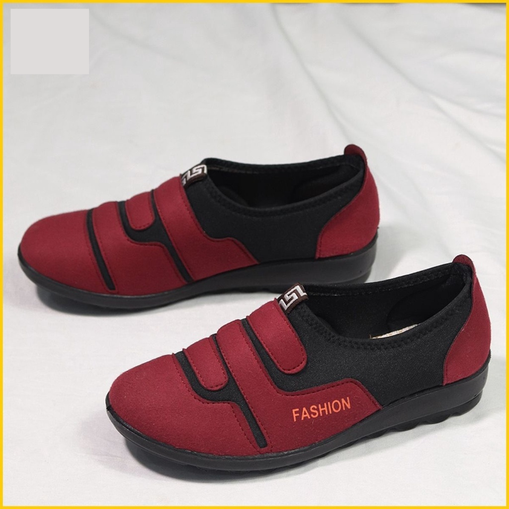 Women's orthopedic breathable soft sole shoes