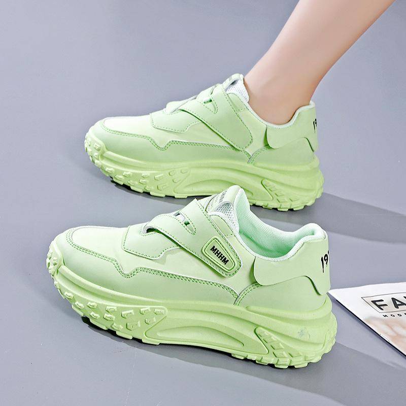 Outdoor Leather-Look Comfy Sneakers