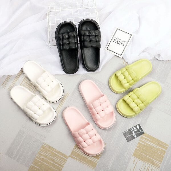 Super soft slippers with thick soles